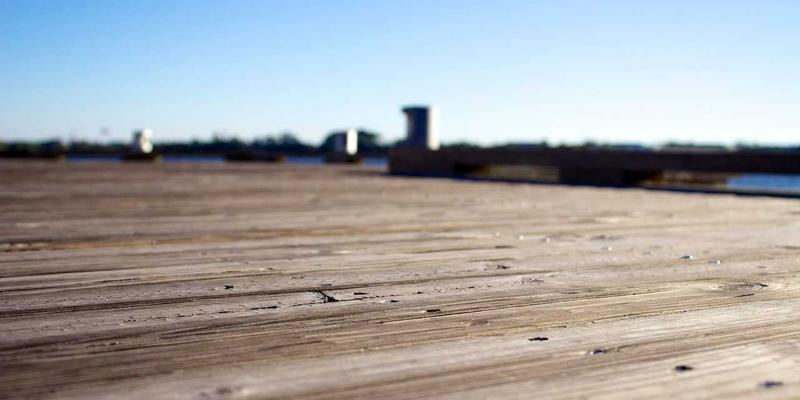 登山探险必备：高海拔潮湿环境野外睡眠系统搭建指南，从R值核心到防潮垫科学搭配